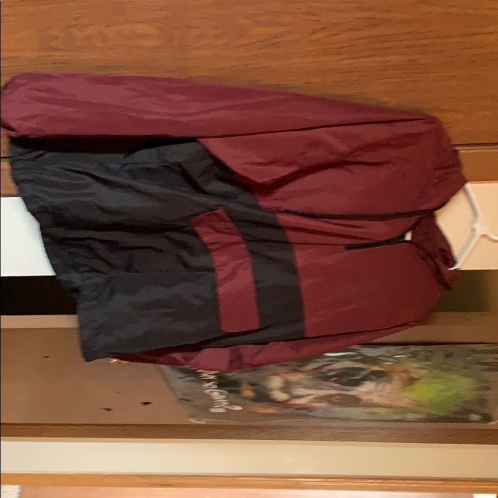 Zine windbreaker